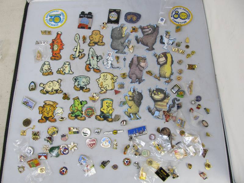 lot 49 image: Large Lot of Pins & Vintage Magnets