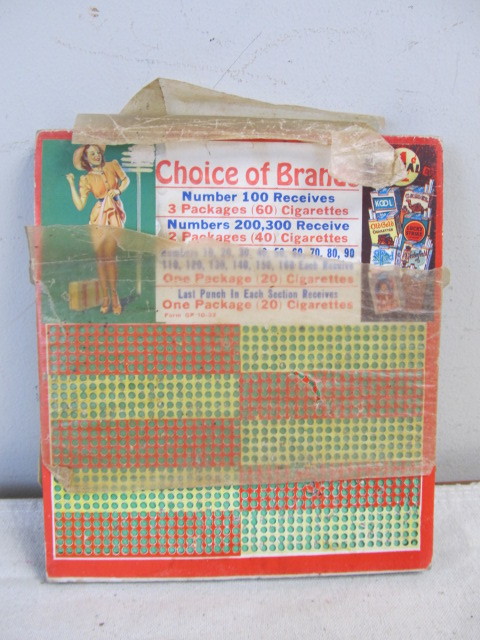 lot 12 image: Orig Vintage GIL ELVGREN Pinup Punch Cards - UNUSED