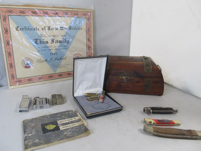 lot 16 image: Vintage Pocket Knives WW2 Items Lighters etc