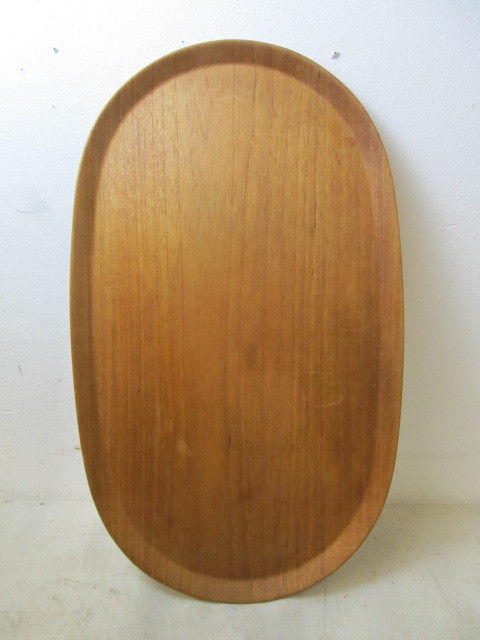 lot 67 image: Vintage Mid Century IDG Teak Wood Serving Tray