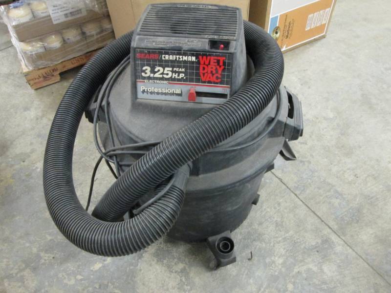 Craftsman 3.25 HP WetDry Vac...