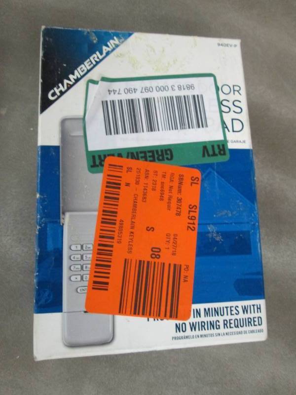 Chamberlain Wireless Keypad open bo...