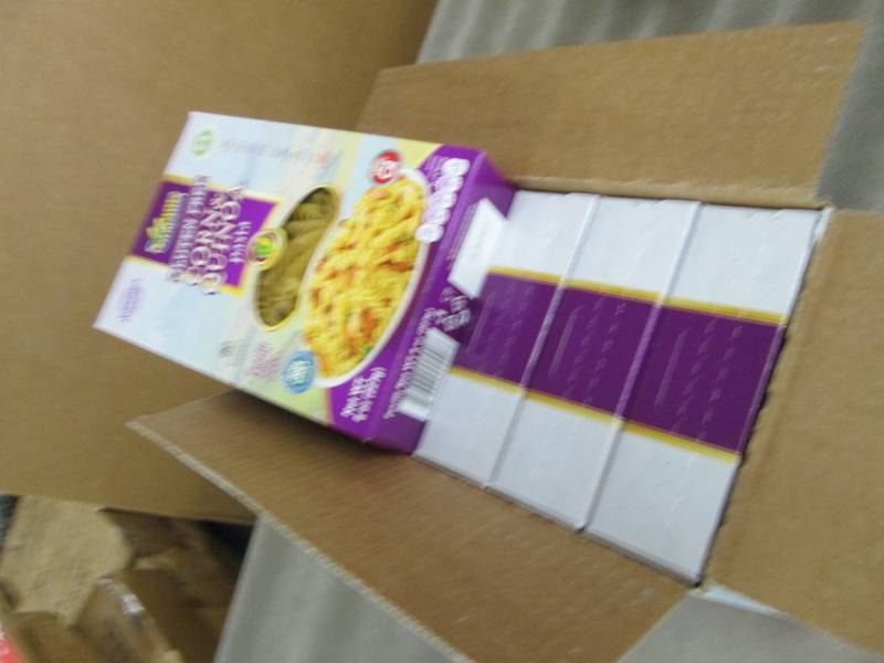 11 Cases of 6- 8 oz Boxes Each Sam ...