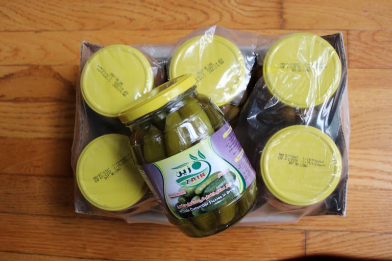 Whole Cucumber Pickles in Brine, Za...