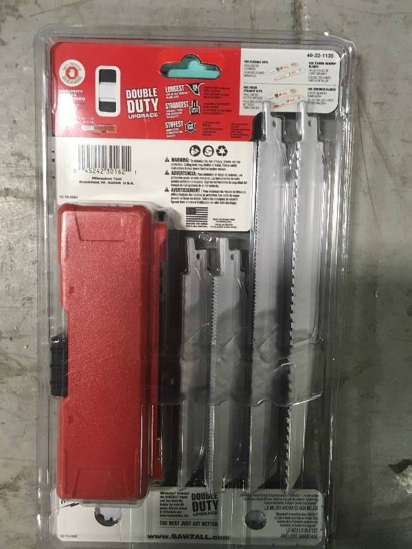 lot 2 image: Milwaukee Sawzall Blade Set (12-Piece) in good conditions