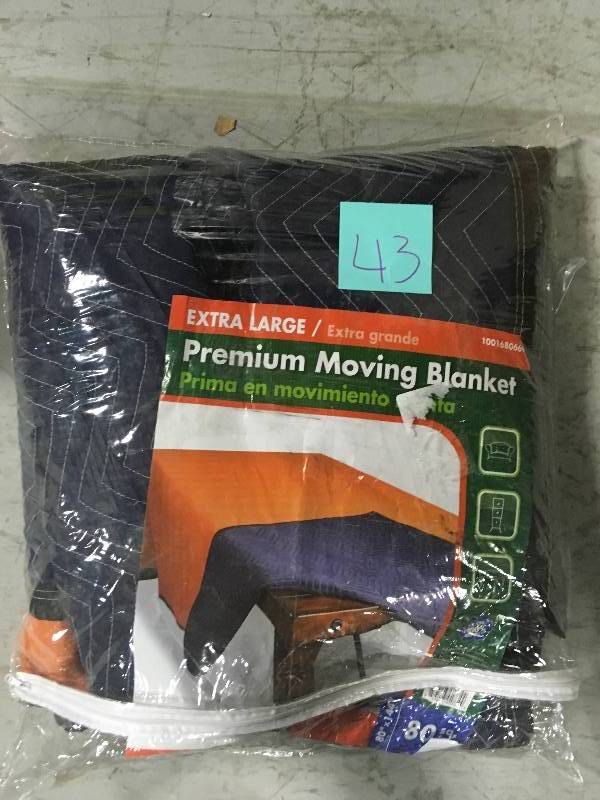 lot 43 image: Pratt Retail Specialties 144 in. x 80 in. Extra Large Premium Moving Blanket  in good condition