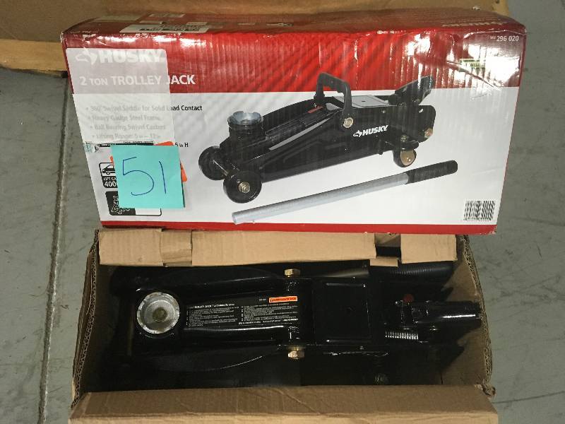 lot 51 image: Husky 2-Ton Hydraulic Trolley Jack in working condition