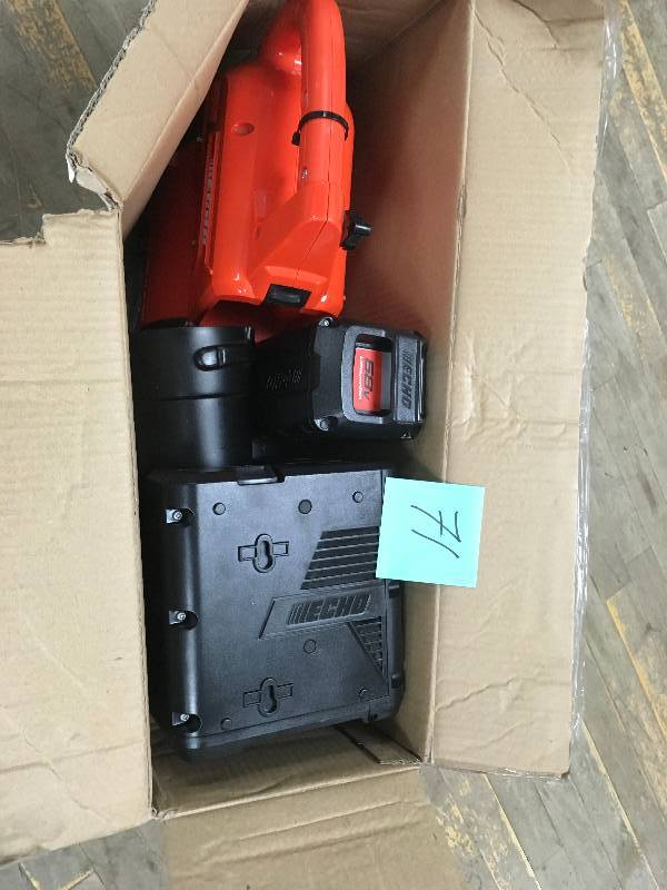 lot 71 image: ECHO 145 MPH 550 CFM Variable-Speed Turbo 58-Volt Brushless Lithium-Ion Cordless Blower 2.0 Ah Battery and Charger Included in working condition