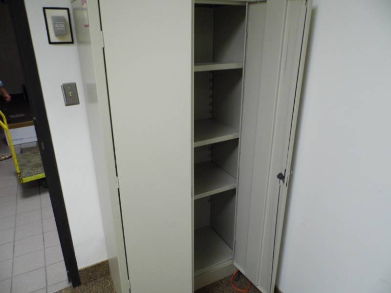 Desk - Cabinet