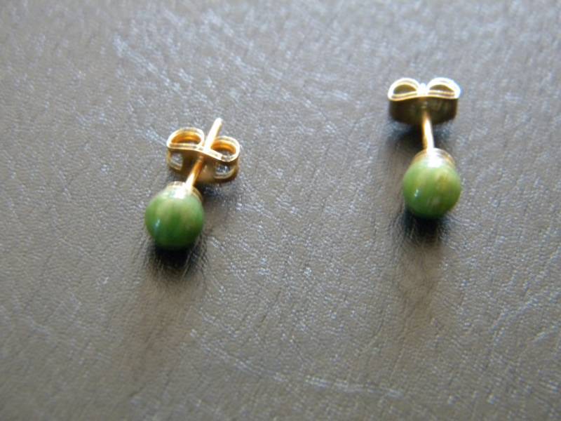 lot 2 image: 14K Gold Jade Ball Earrings
