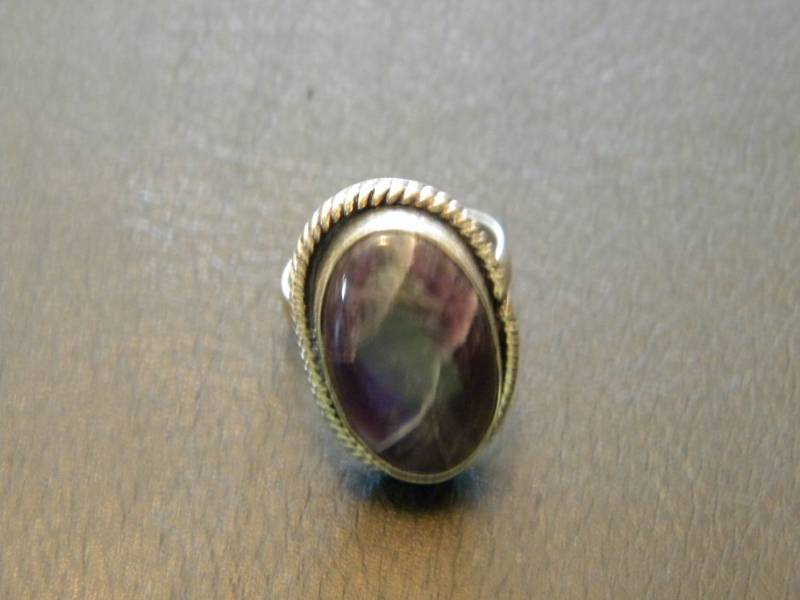 lot 19 image: Sterling Silver Ring with Large Stone