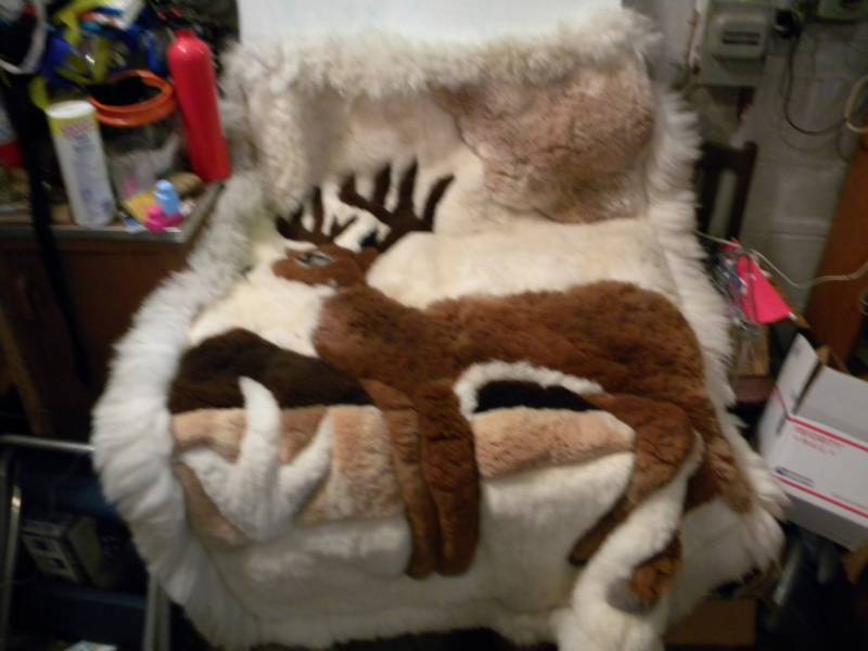 lot 41 image: Genuine Alpaca Fur Wall Hanging Rug with Deer Design