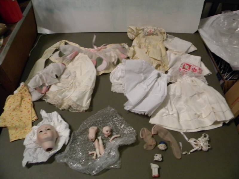 lot 62 image: Doll Clothes, Hankies & Dolls and Parts