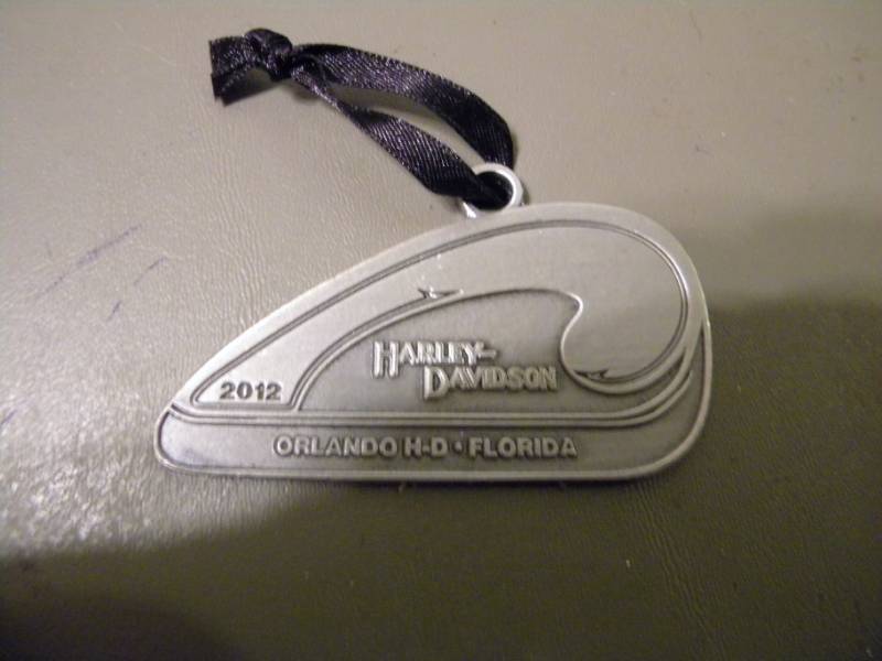 lot 73 image: Harley-Davidson Pendant