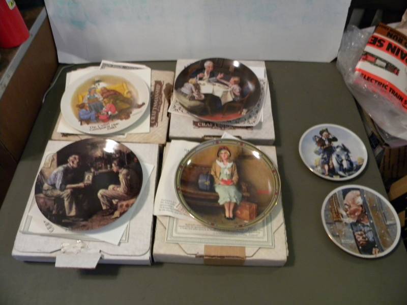 lot 104 image: Collector Plates