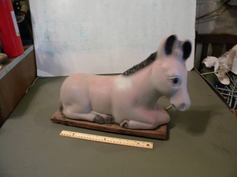 lot 137 image: Blow Mold