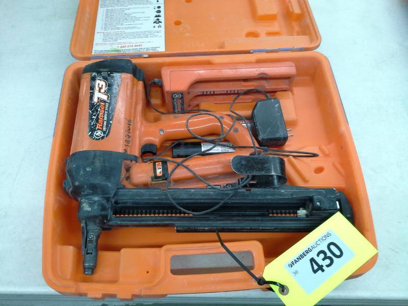 lot 430 image: Ramset T3 Gas Actuated Fastener Tool