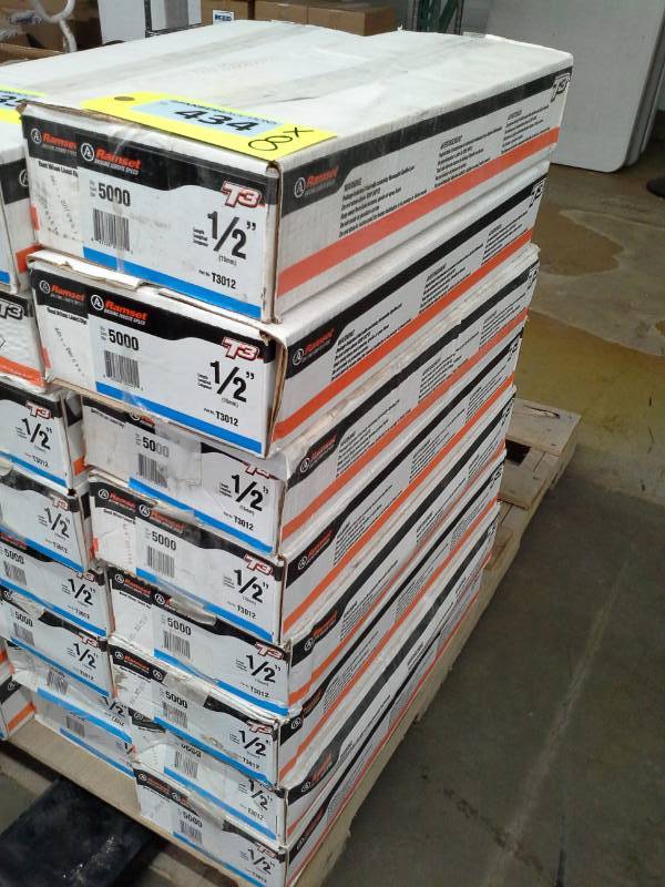 lot 434 image: Eight Cases of Ramset Concrete Pins (Qty 40,000)