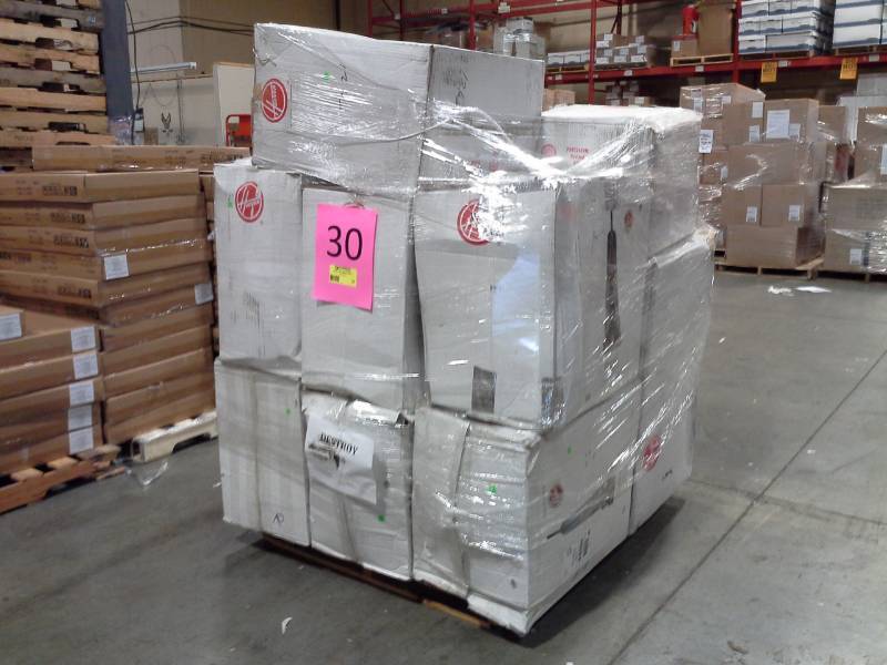 lot 30 image: Pallet of Returned Items