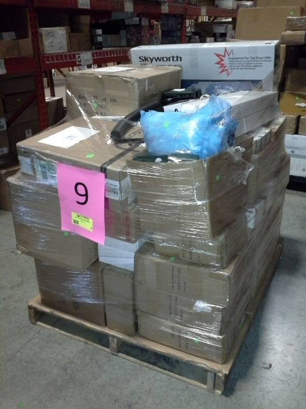 lot 9 image: Pallet of Returned Items