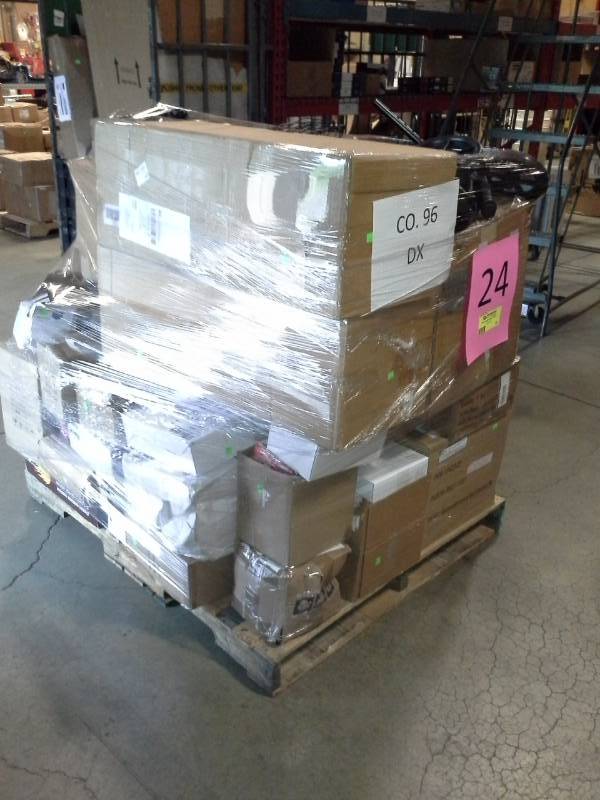 lot 24 image: Pallet of Returned Items
