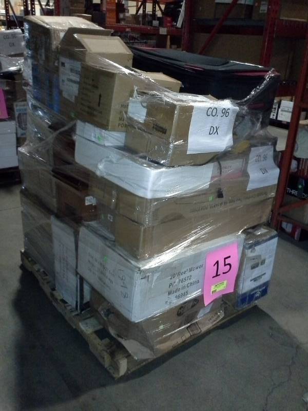 lot 15 image: Pallet of Returned Items