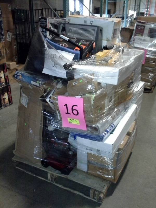 lot 16 image: Pallet of Returned Items