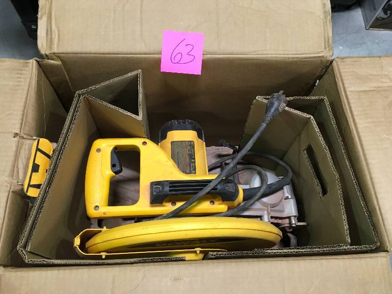 lot 63 image: DEWALT D28715 14 Chop Saw used working conditions
