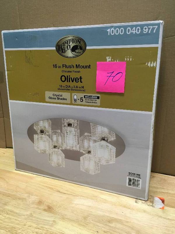 lot 70 image: Hampton Bay Olivet 16 in. 5-Light Chrome Flushmount with Cube Glass Shades New