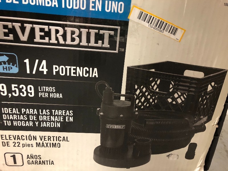 lot 106 image: Everbuilt 14 HP Submersible Utility Pump Kit