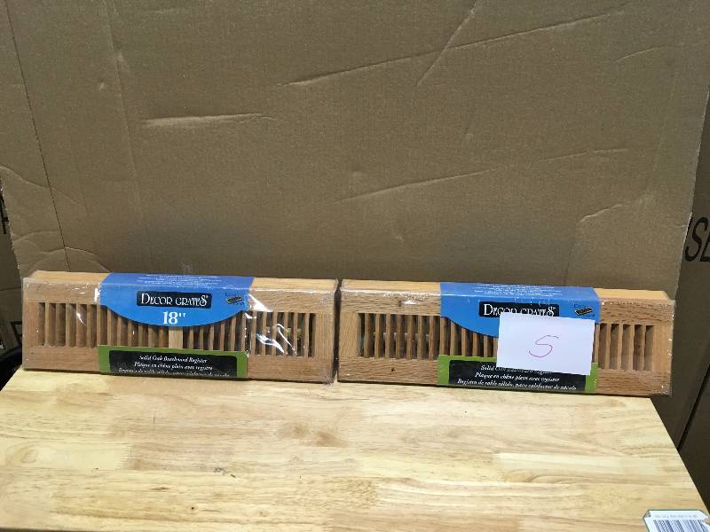Decor Grates WL18BBN Floor Register Oak Finish Lot of 2 not used