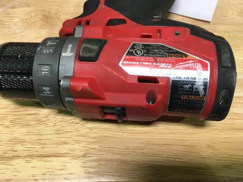 Milwaukee M12 FUEL 12-Volt Lithium-Ion 12 in. Brushless Cordless Hammer Drill Driver  Used in good working cond.