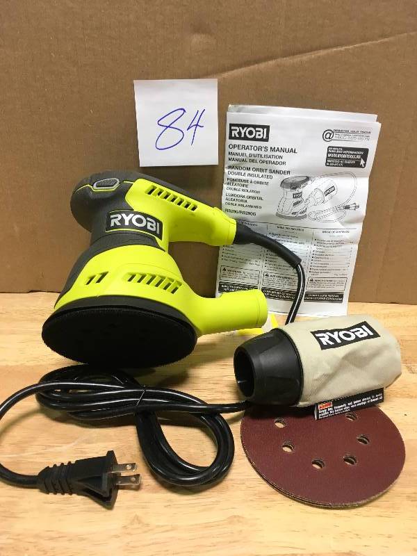 Ryobi 2.6 Amp Corded 5 in. Random Orbital Sander in good working cond.