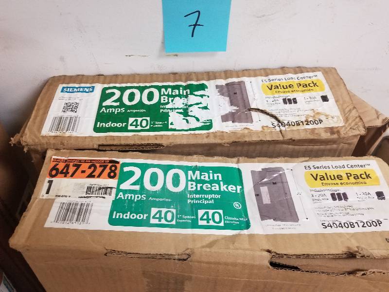 lot 7 image: Lot of 2 pcs Siemens S4040B1200P 40 Space 40 Circuit With 200 Amp main breaker indoor load center value pack not used