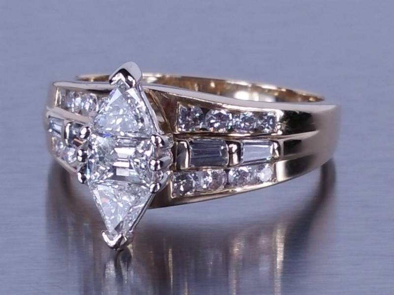 lot 2 image: Custom Diamond Ring - 14k NO RESERVE