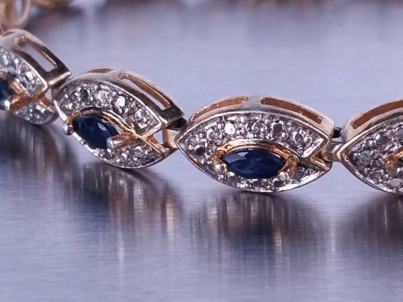 lot 71 image: Ladies Sapphire Tennis Bracelet