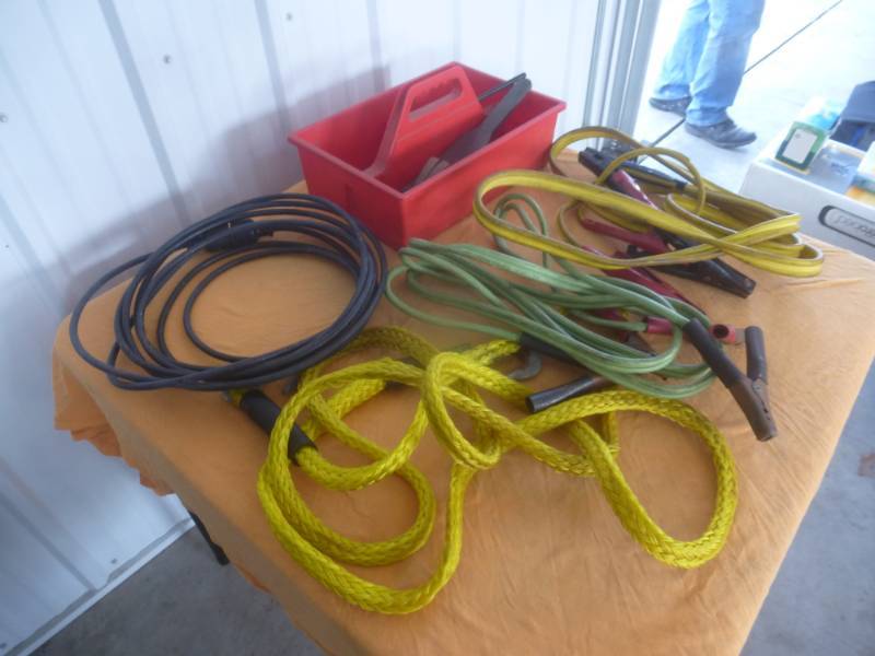 lot 26 image: Battery Jump Cables