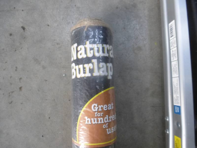 lot 31 image: Chase Lounger, Step Stool, Burlap