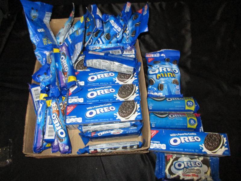 lot 94 image: 40 Various Oreo  Oreo chocolate candy bar, Double stuffed oreos, Regular Oreos
