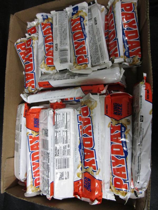 lot 122 image: 40 PAY DAY Bars Various Sizes