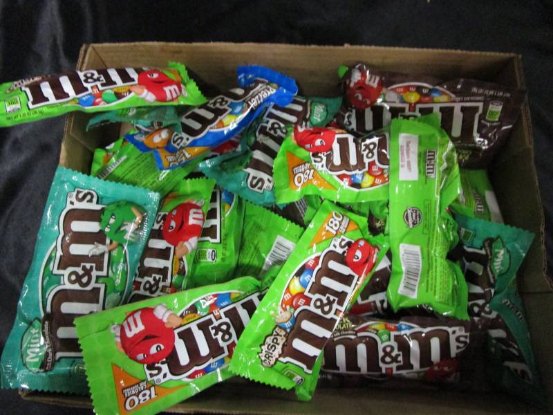 lot 123 image: 40 M & Ms Various Sizes and Flavors