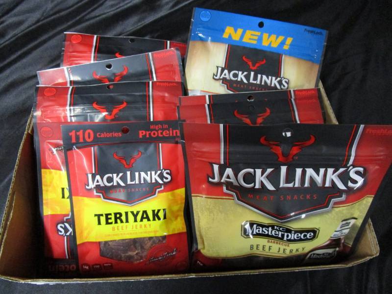 lot 134 image: 10 Bags Jerkey Various Flavor and Size