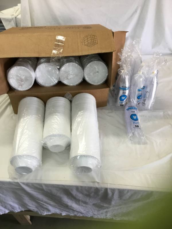 400 5oz Plastic Tumblers and 800 Placesetter Deluxe White 12 oz Foam Bowls