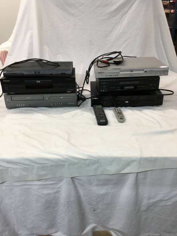 Dish Receiver DP301E - Pioneer DVD Player - Maganvox DVDVHS Player