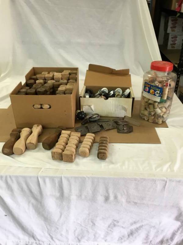 Vintage - Wooden Bobbins - Legs for older Chairs and Couches - Wooden Dowels