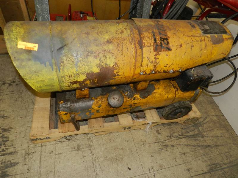 lot 155 image: FARM-AIRE SPACE HEATER