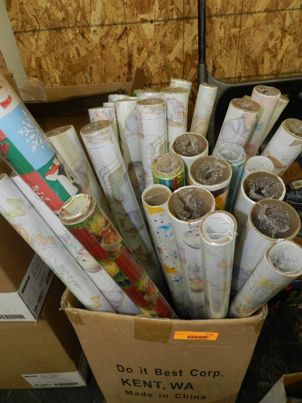 lot 225 image: BOX OF WRAPPING PAPER ROLLS