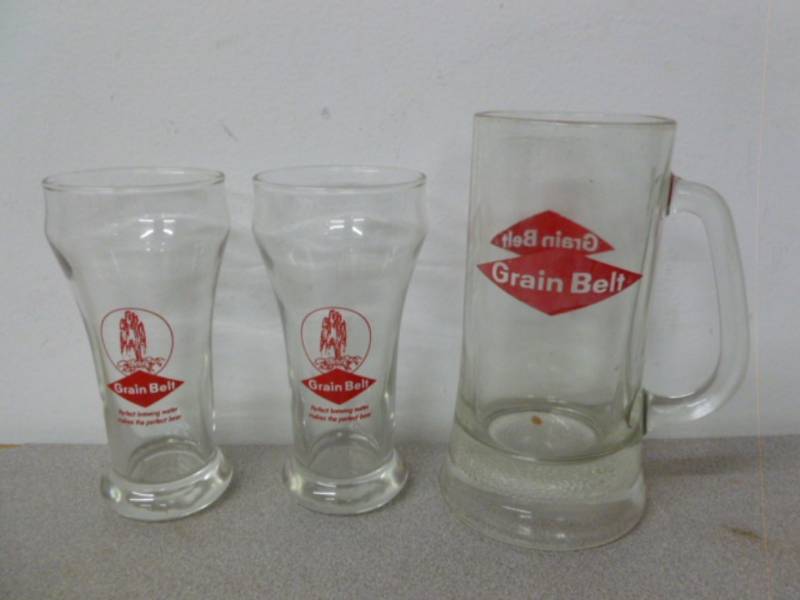 lot 31 image: Vintage Grain Belt