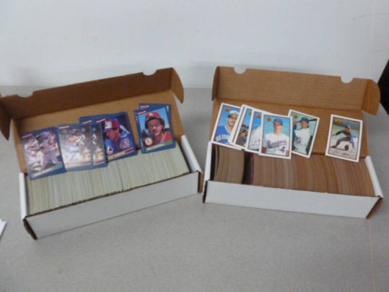 lot 41 image: Sports Cards