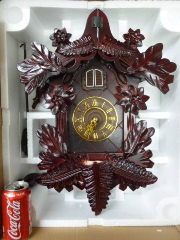 lot 72 image: New Coo-Coo Clock